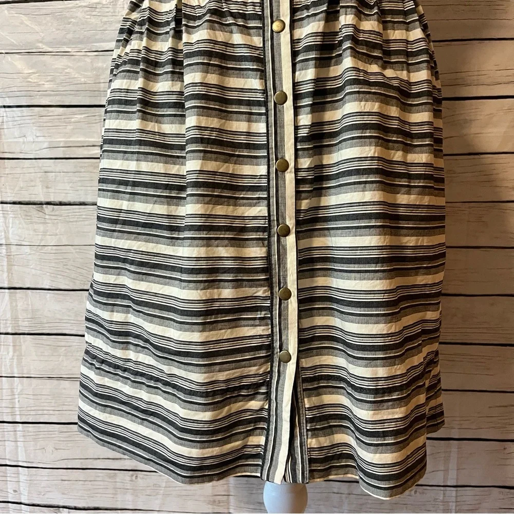 Corey Lynn Calter Black and Cream Striped Skirt Size 4 - Picture 4 of 7